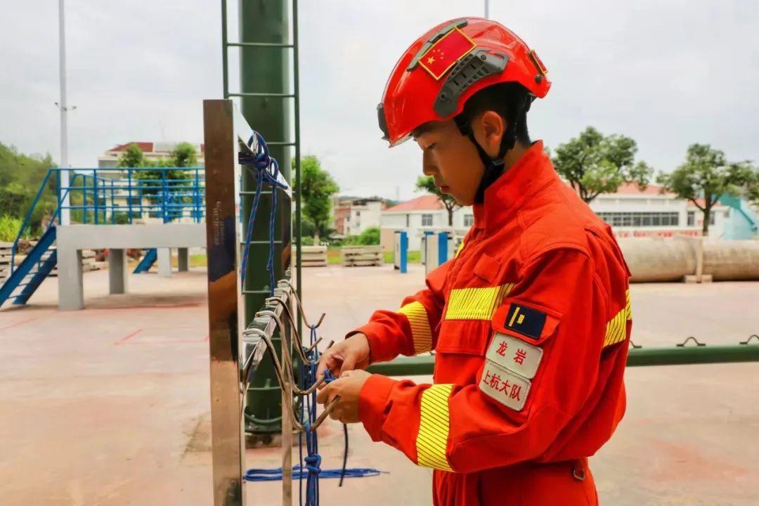 广东省实习学生的探索与成长之路